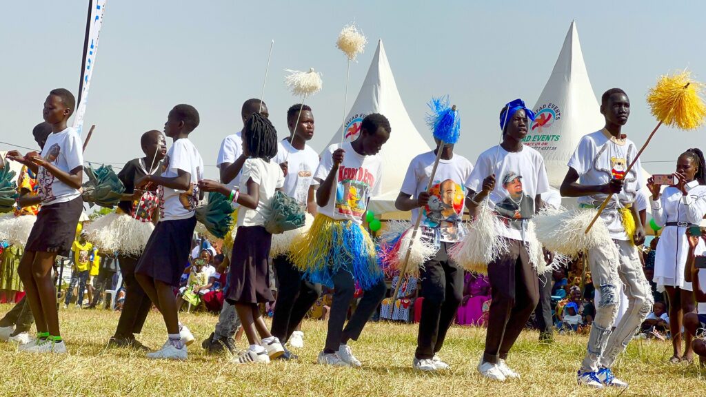 Danza tradicional dinka en Sudán del Sur