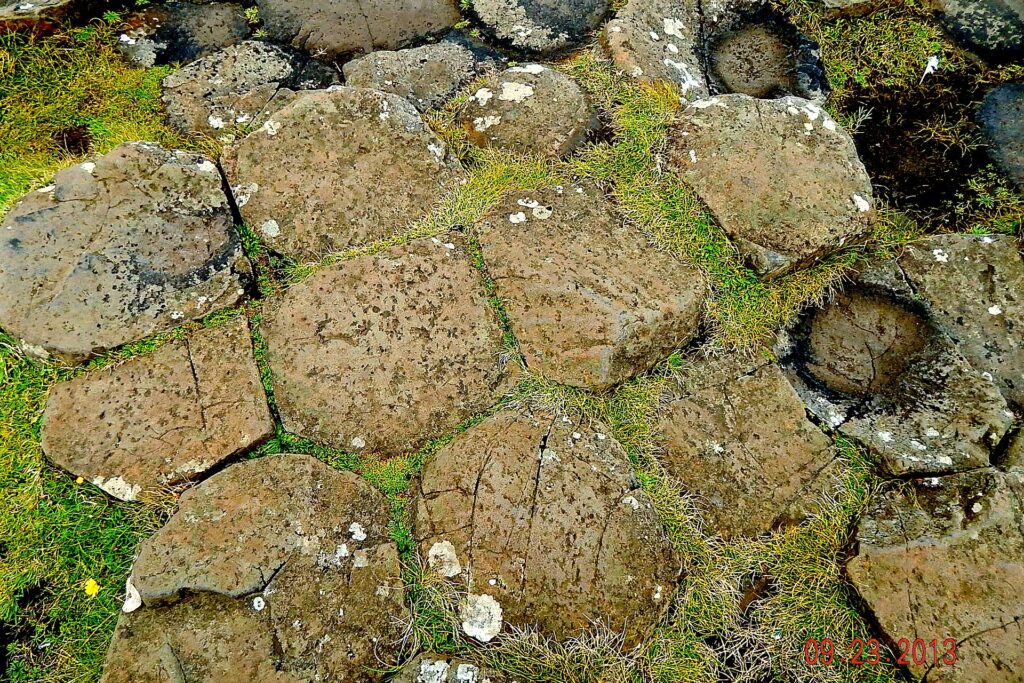 Detalle de las columnas hexagonales de la Calzada del Gigante
