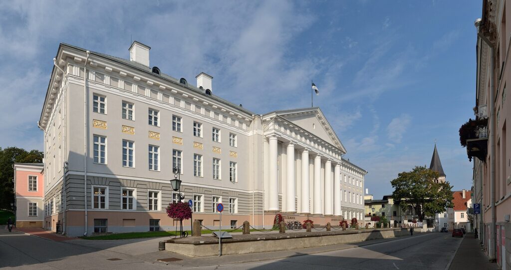 Edificio principal de la Universidad de Tartu