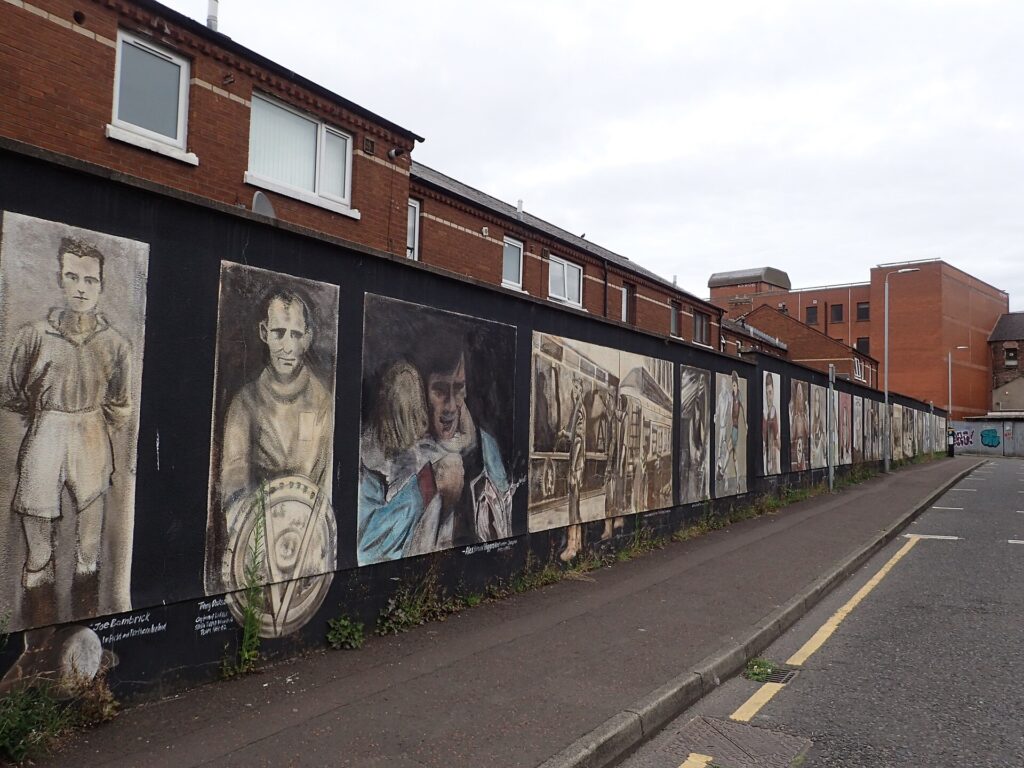 Murales de Stroud Street en Belfast