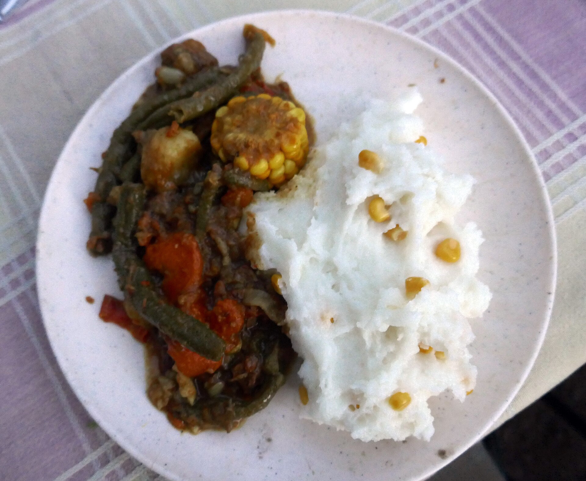 Comida típica de Lesoto: platos y bebidas de la cocina basotho